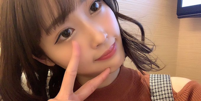 天然小恶魔！C罩杯纤瘦美少女天然花音改名“天然美月”新片不间断！