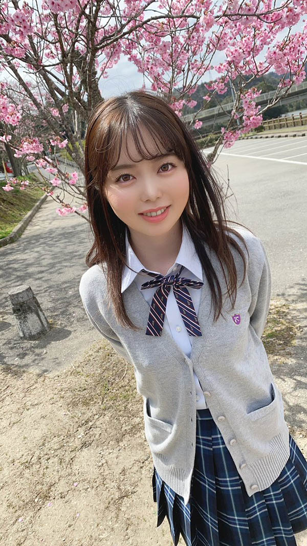 亲戚因自己是女优被霸凌!女优“百瀬明日香”无奈表示:难道我是杀人犯吗…
