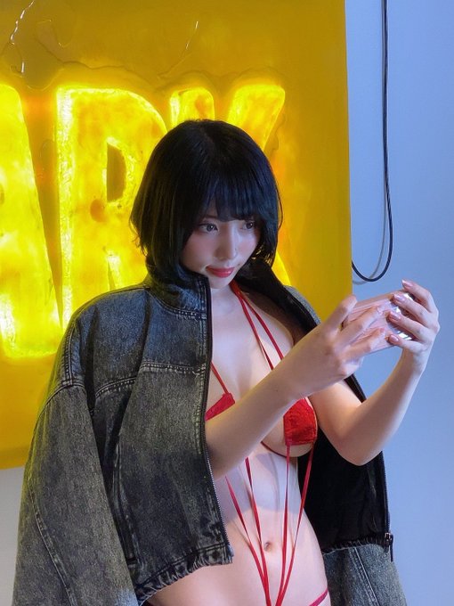 30万人追踪！超人气H罩杯写真偶像“安位薰”AV出道后宣布成为S1专属新人女演员！