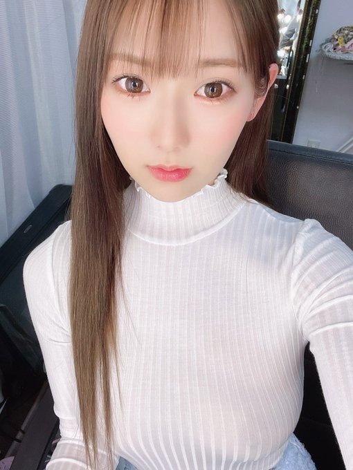 巨乳蜂腰！ Ｇ罩杯清纯美少女“早野诗”AV出道！一个月拿下上千追踪！