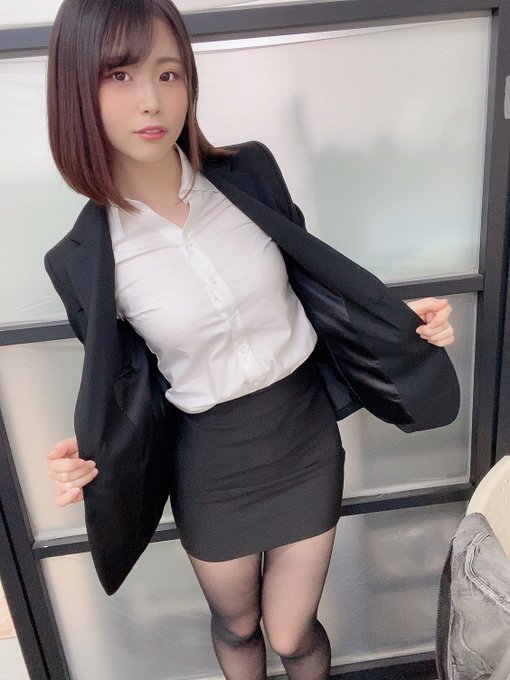 感谢祭品诚意十足! G罩杯美少女「葵伊吹」庆推特破3万追踪放送全裸写真福利!