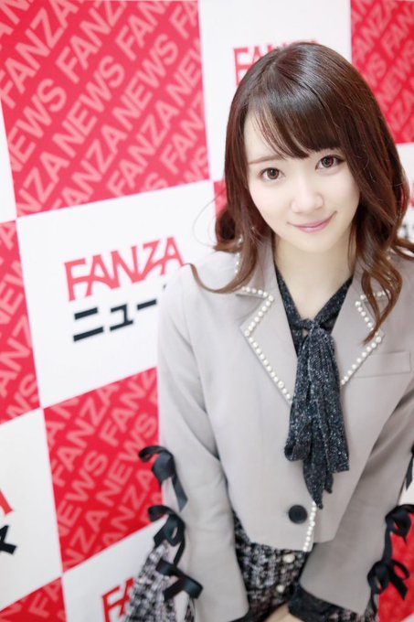 小岛南、小仓由菜新科师妹！ 美腿女大学生「琴石梦琉」AV出道！
