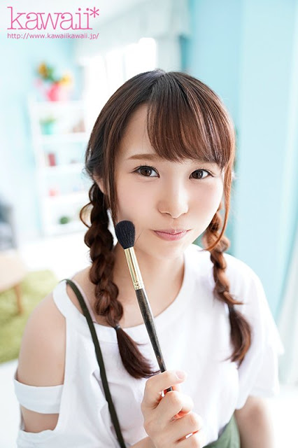 前偶像？女演员化妆师？ C罩杯美少女「井上空」双重身分AV出道！
