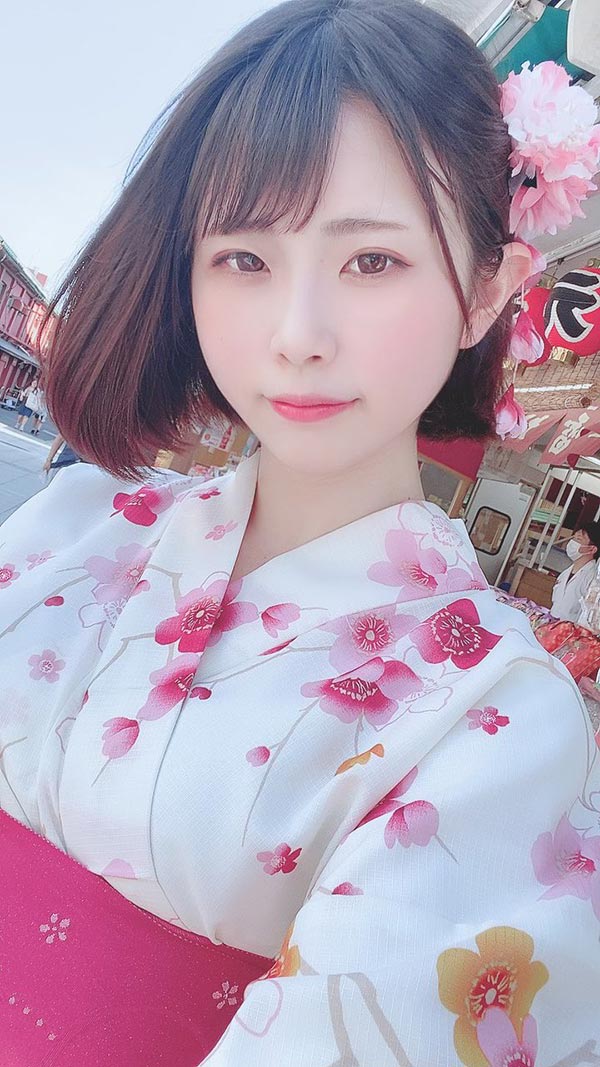 G罩杯火辣新人「葵伊吹」推特福利真空帽T辣翻粉丝、粉丝人数直线上涨！