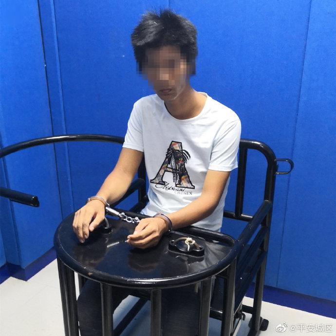 男子猥亵女学生被抓获 警方:系精神障碍患者 已送医