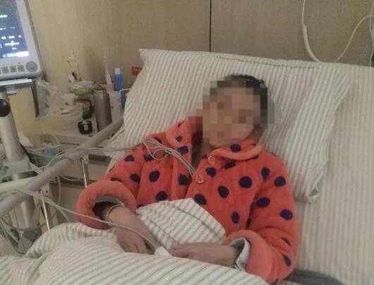 女子做2000元的美容手术后进ICU 
