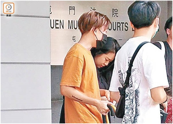男子因侮辱国旗罪判处240小时社会服务令 我国如何惩处侮辱国旗罪?