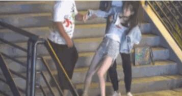 女子醉酒后被