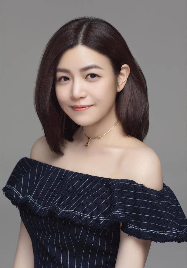 陈妍希谈与肖战合作感受 称赞对方私下谦逊有礼