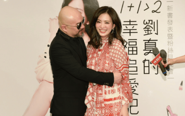 辛龙否认海外结婚:护照放在那里都没动,跟谁结?