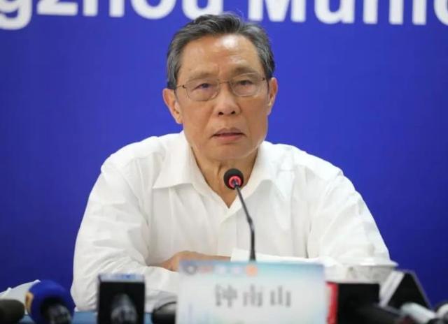 联合国秘书长呼吁全球立即停火！