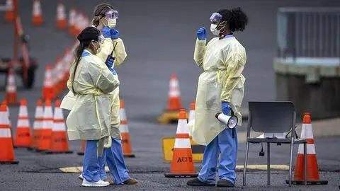 美军开进纽约抗击疫情,民众被吓得魂不附体 美军开进纽约抗击疫情,民众被吓得魂不附体