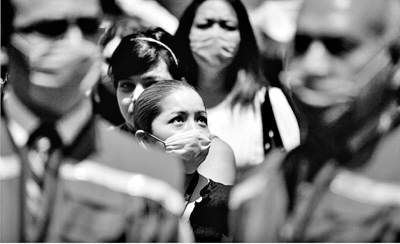 波音宣布停产两周，因一名西雅图员工因疫情死亡