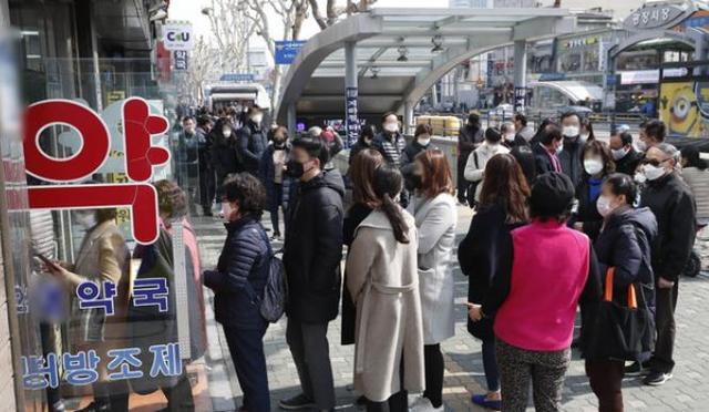 全球新冠肺炎确诊病例超46万 西班牙副首相确诊! 全球新冠肺炎确诊病例超46万 西班牙副首相确诊!