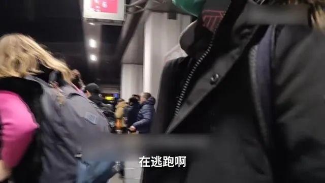 意大利累计80539例，新增6153例，累计死亡8153！