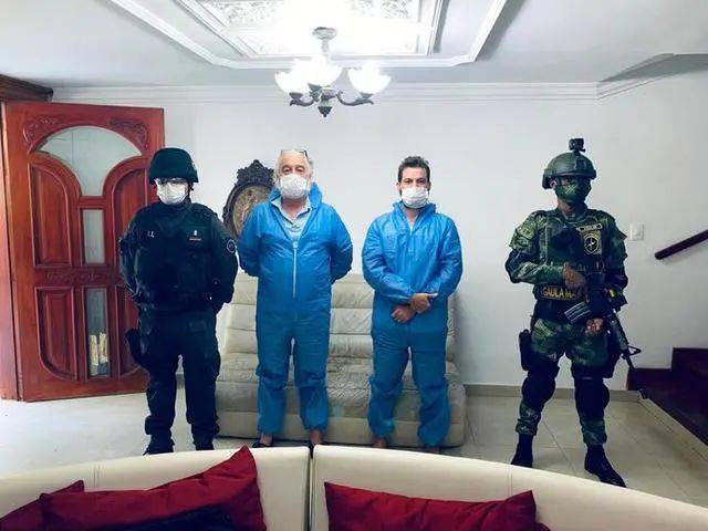 害死7人，曾向特朗普推荐“神药”的父子被捕