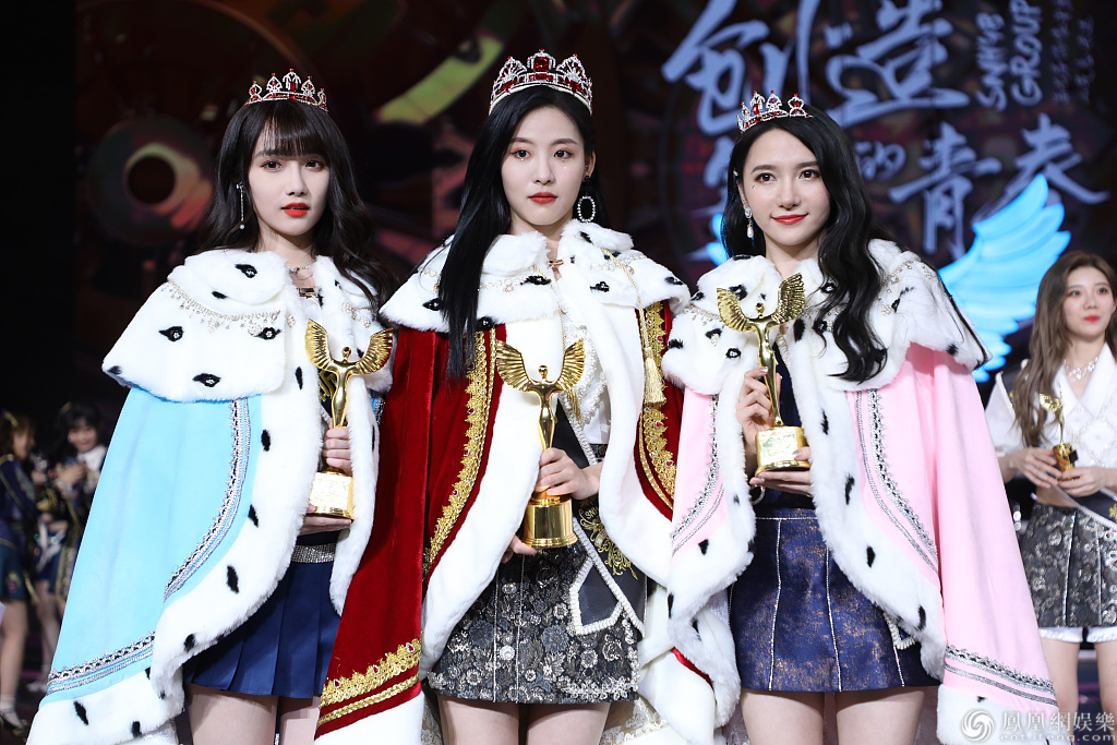 虞书欣赵小棠祝贺孙芮登顶SNH48总决选,网友:婧妹是真的!