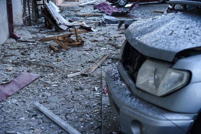 亚阿冲突白热化造成至少230人死亡，双方领导人各执一词互相呛声