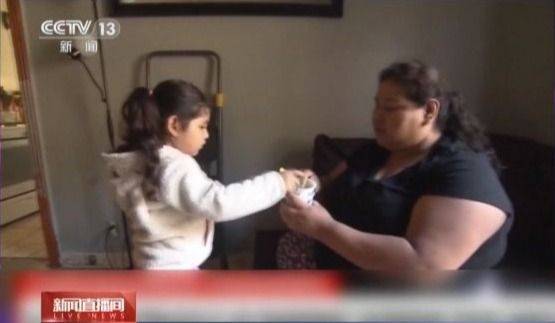 美国单亲妈妈：孩子本不该为明天的食物担心