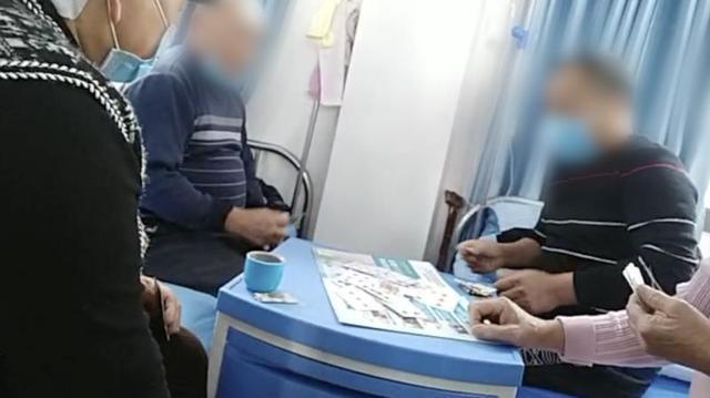 安徽多家医院疑骗保:没病变脑梗 住院老人:像游玩一样