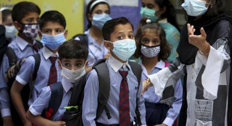 英专家:新冠病毒变异对儿童威胁更大