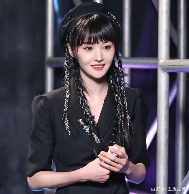 被节目组利用？吃瓜金晨邓伦被骂惨，追光吧哥哥节目组发文向郑爽道歉