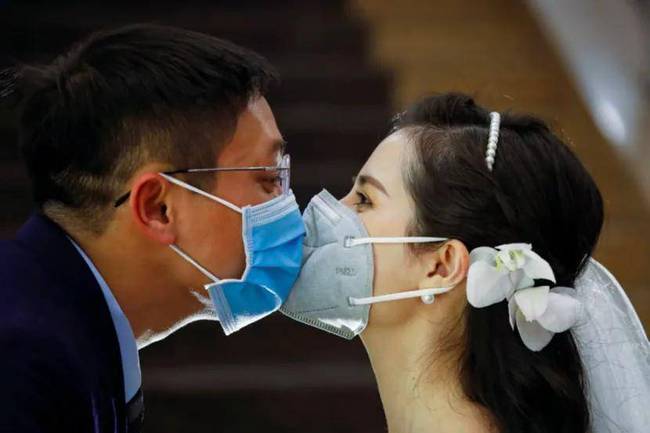 全球确诊破亿后，那些已经不可逆的创伤