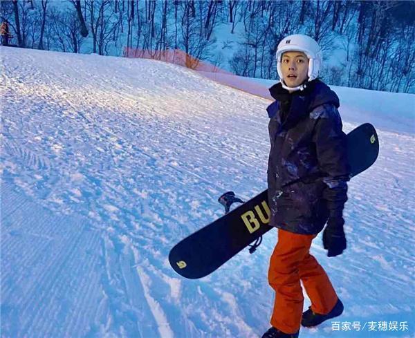 陈伟霆拍女生被对方男友要求删除，到底发生了什么？