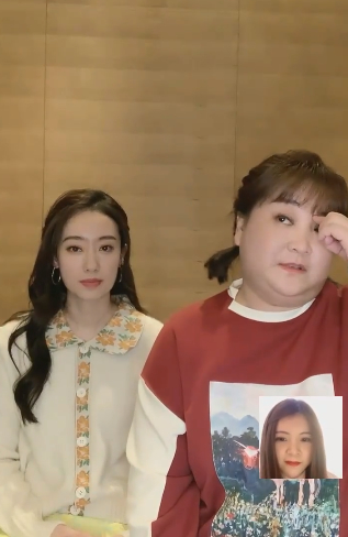 贾玲说想把开心的妈妈介绍给大家！贾玲回应票房30亿瘦成闪电 