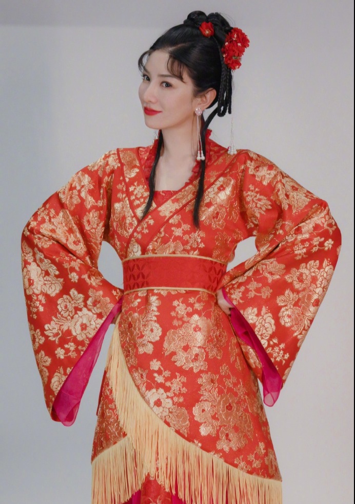 爷青回!时隔21年黄奕再扮《上错花轿嫁对郎》中“李玉湖”