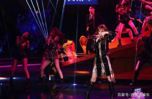 发音奇奇怪怪 吴昕模仿泰勒斯威夫特还遭刘嘉玲调侃