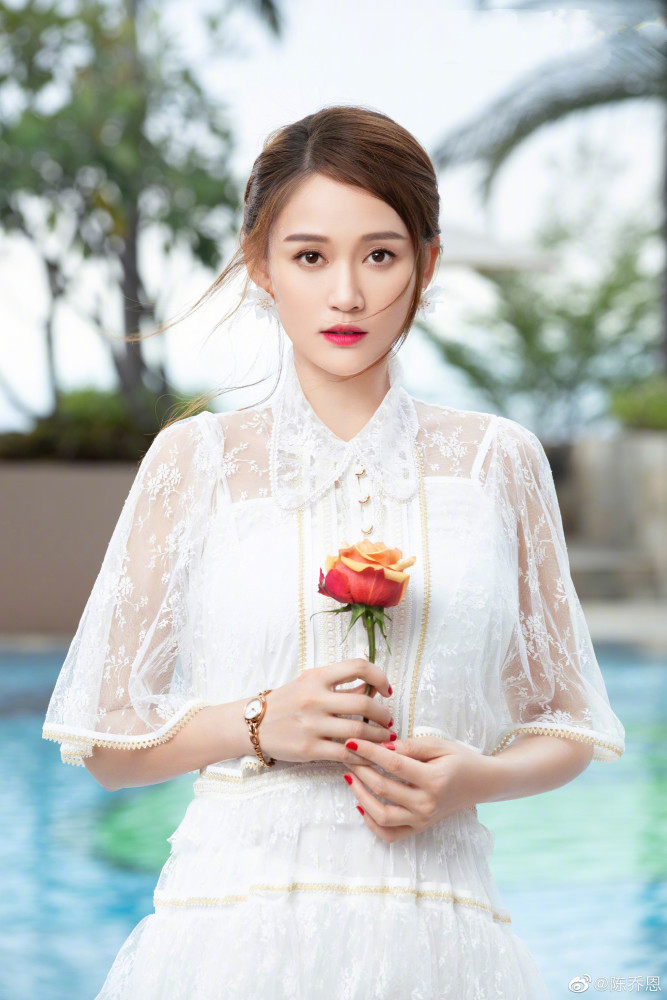 姐42不是24！陈乔恩发文：有没有求婚是我们私人的事