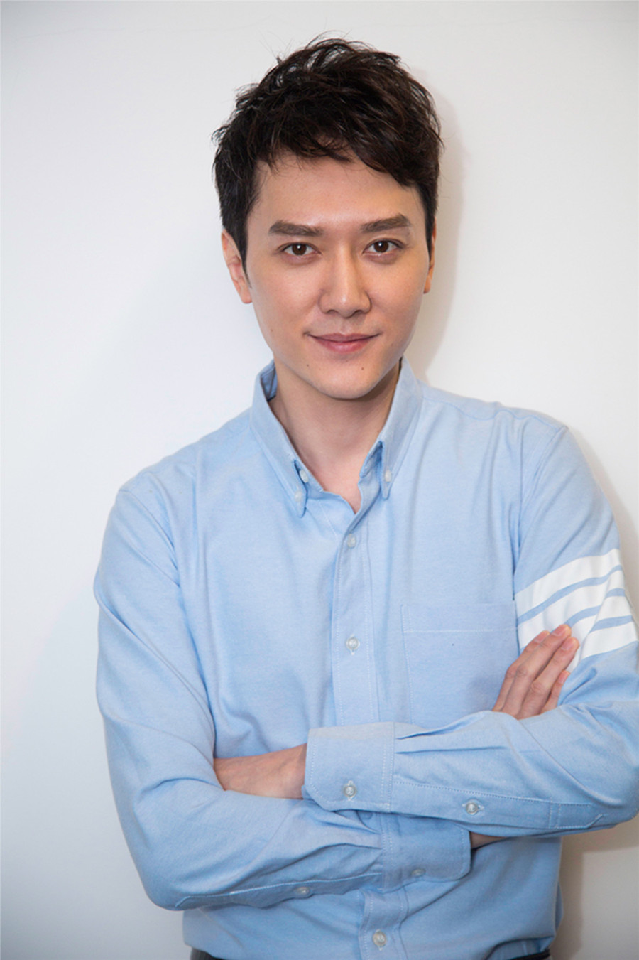 冯绍峰工作室发律师声明 否认出轨家暴等传闻
