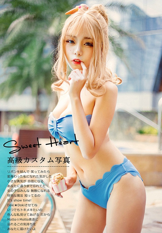 抹胸比基尼好身材金发美女写真