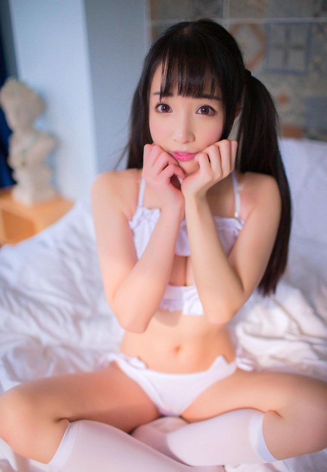爆乳马尾少女闺房甜美温馨粉嫩诱惑