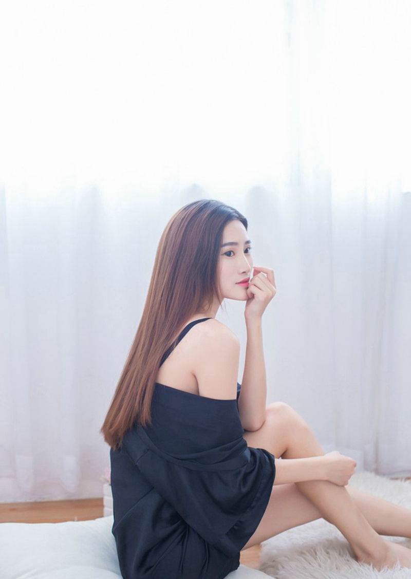 清新美女水灵秀气天生丽质比基尼诱惑写真