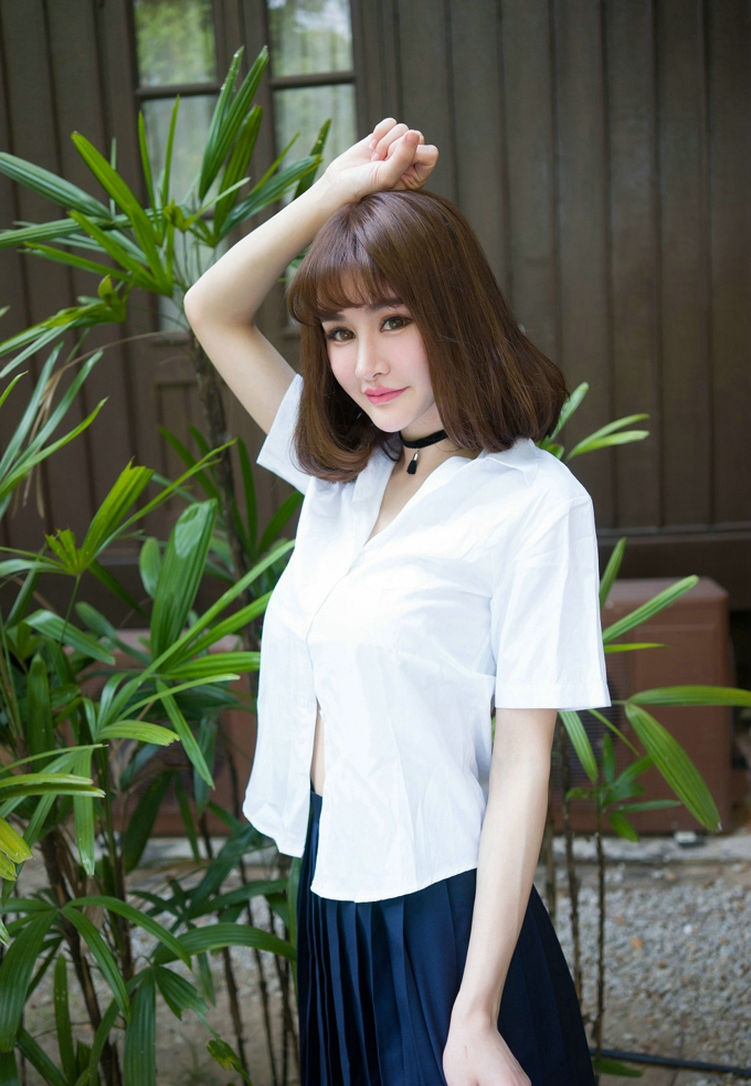 清纯少女Cheryl青树性感气质迷人比基尼内衣美乳诱惑写真