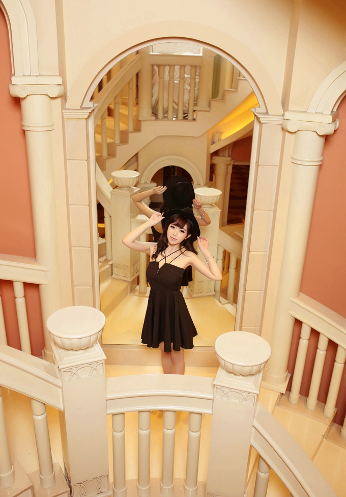 比基尼诱惑性感大胸美乳刘飞儿Faye激情火辣勾魂妖娆写真