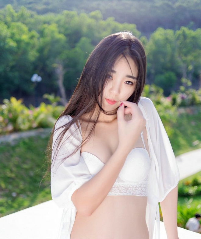 性感mm可乐内衣爆乳销魂诱人写真