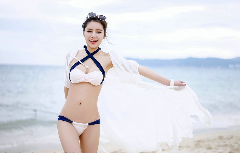 气质嫩模徐妍馨Mandy比基尼完美身材撩人火辣性感诱惑写真