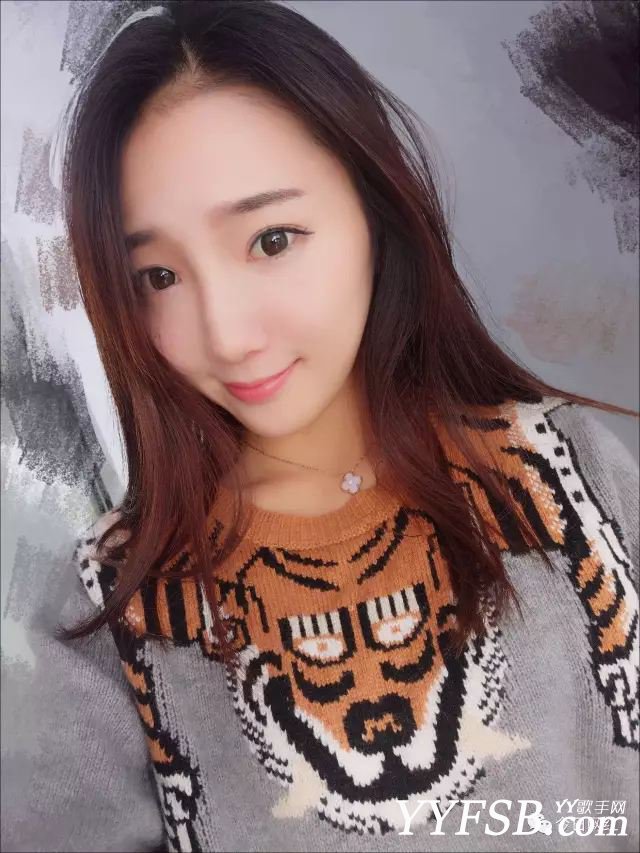 MV(%(81LD~0F3M4%[9S$0(E.jpg