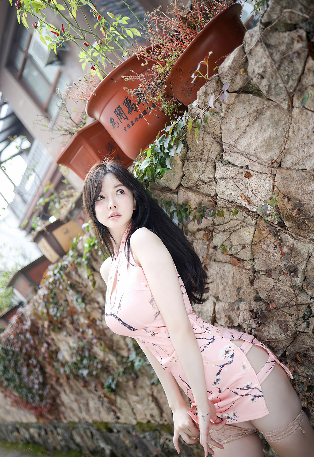 糯美子MINlbabe古典韵味的粉色旗袍