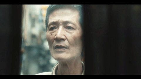 她离开内娱后 尺度一次比一次大……