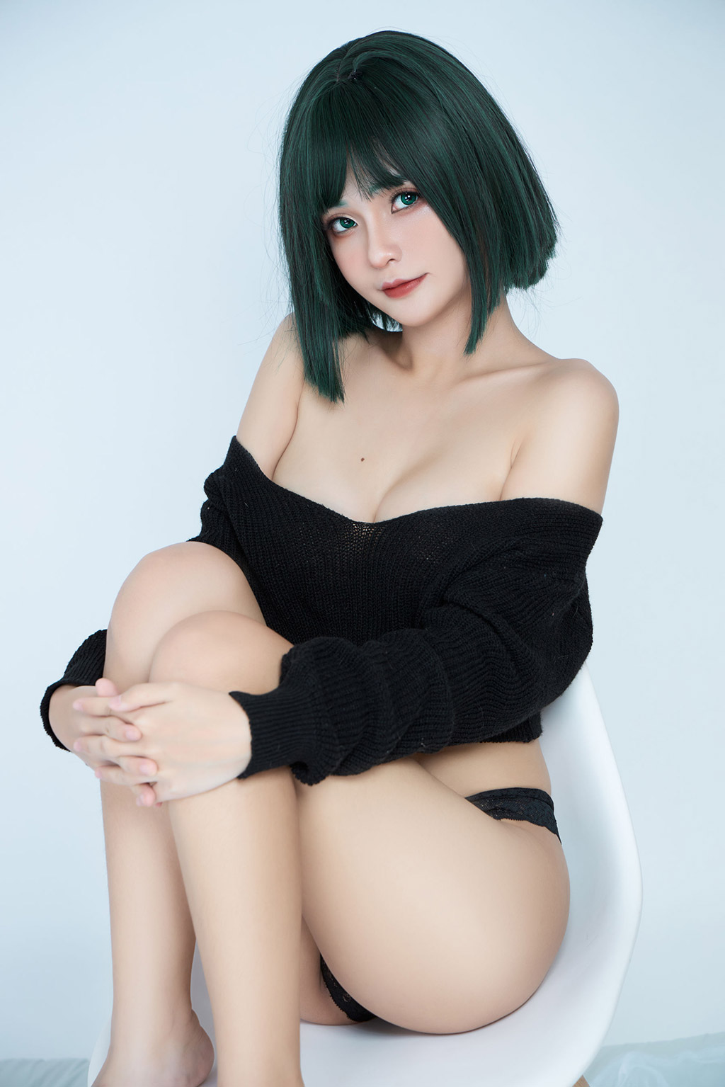 龙卷Cos一拳超人性感撩人