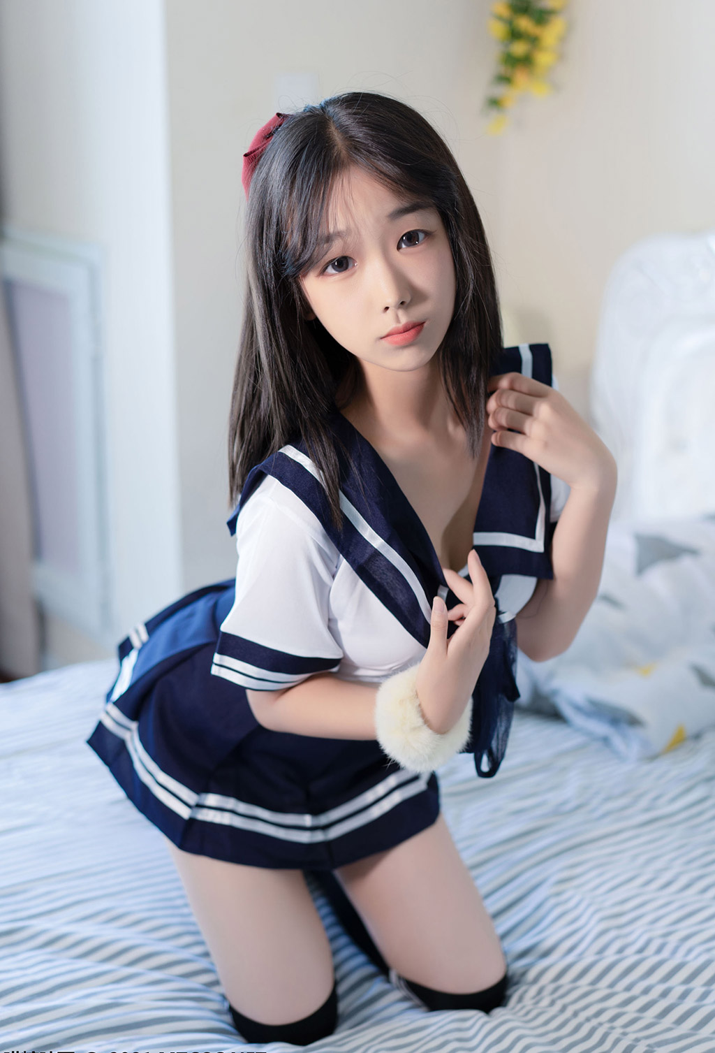 水手裙学妹性感写真套图