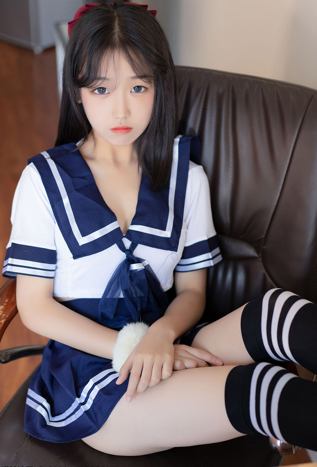 水手裙学妹性感写真套图