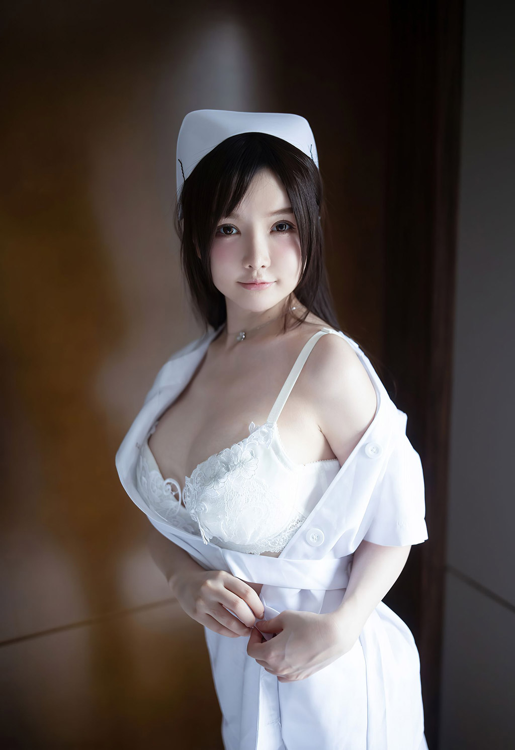 糯美子MINIbabe洁白动人的护士制服主题