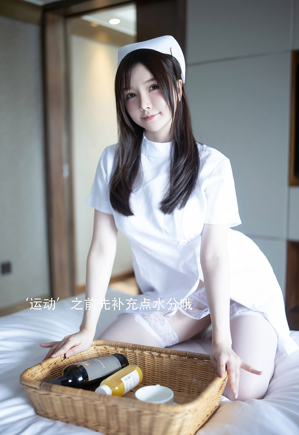 糯美子MINIbabe洁白动人的护士制服主题