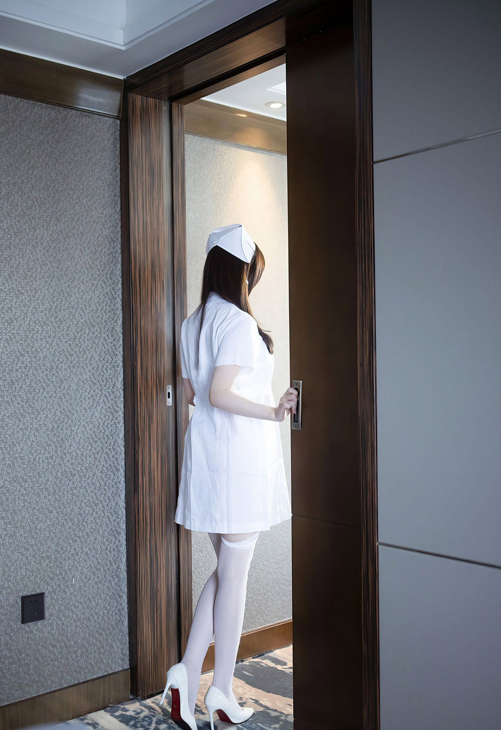 糯美子MINIbabe洁白动人的护士制服主题
