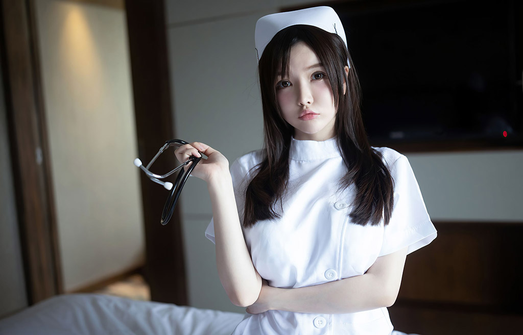 糯美子MINIbabe洁白动人的护士制服主题